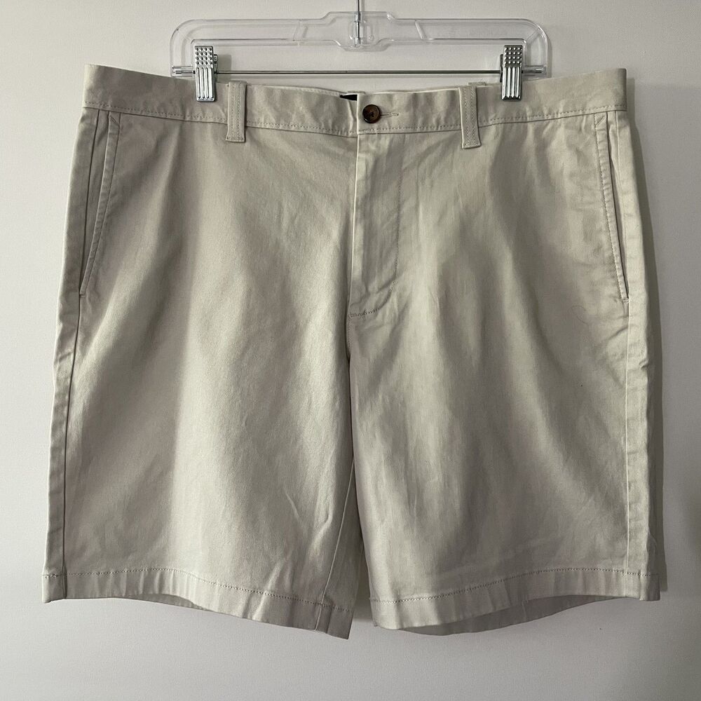 NWT J.Crew Chino Shorts 9 Inseam Beige Flat Front Men's Size 38-(dmp)